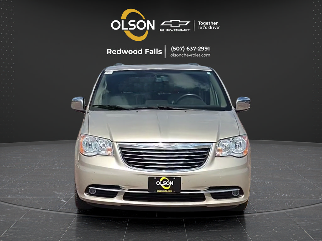 Used 2012 Chrysler Town & Country Touring-L w/ Driver Convenience Group FWD image 8