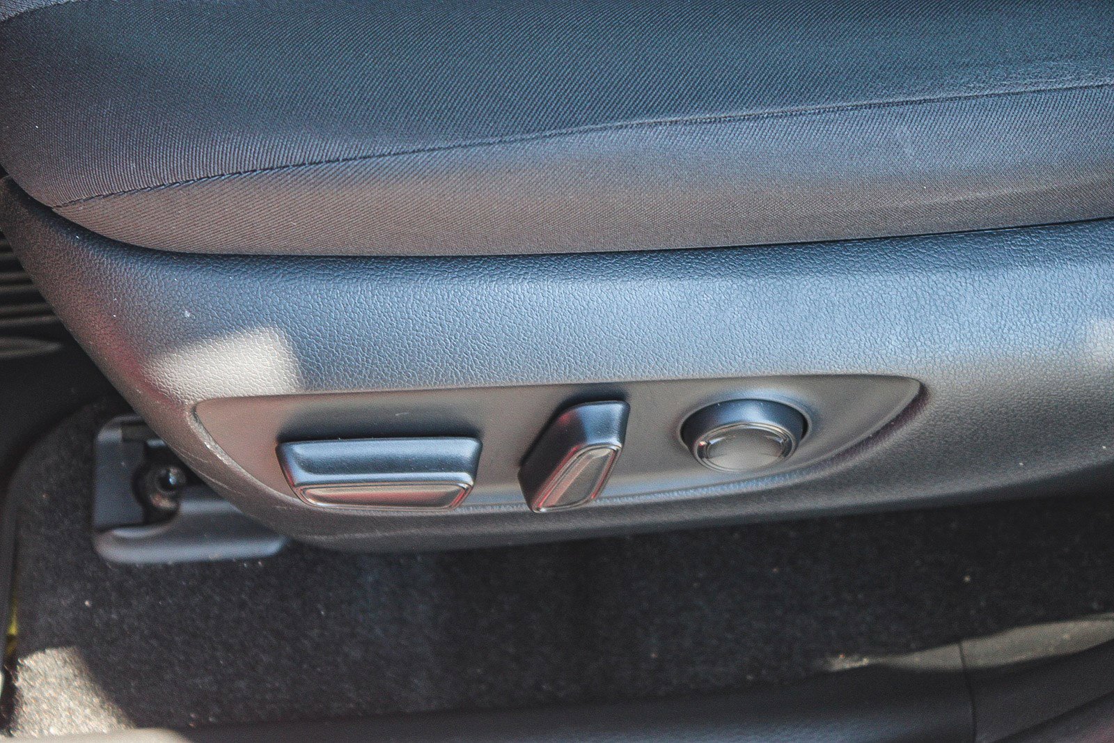 Certified 2023 Toyota RAV4 XLE w/ Convenience Package image 22