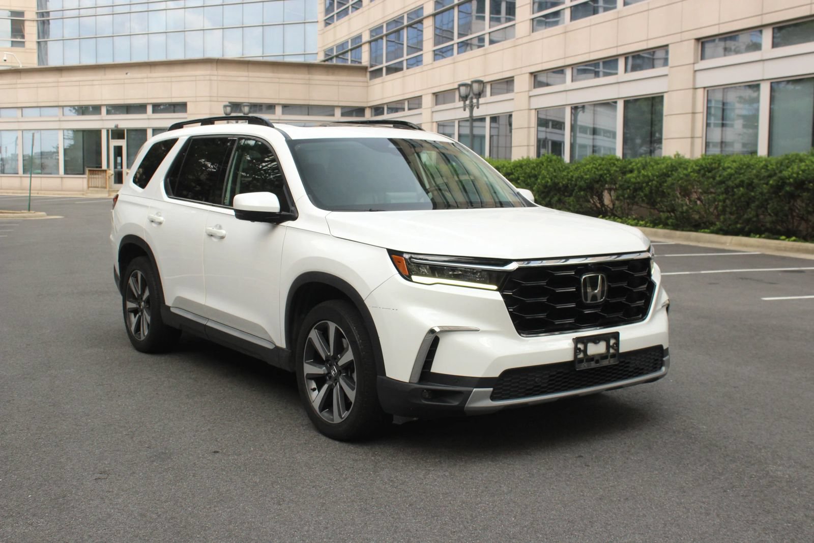 Used 2023 Honda Pilot Elite