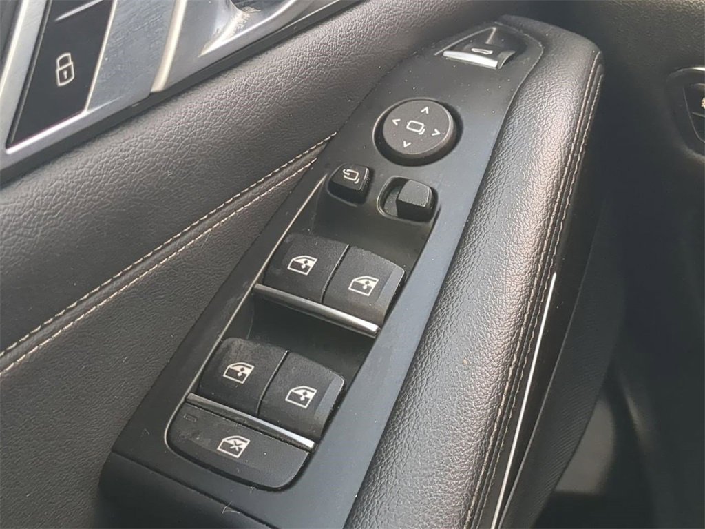 Used 2020 BMW X5 xDrive40i w/ Premium Package image 26