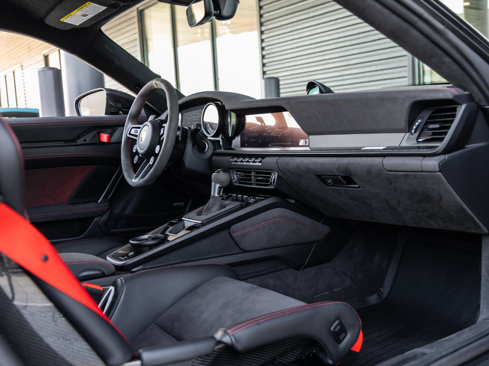 Certified 2025 Porsche 911 GT3 RS RWD image 60
