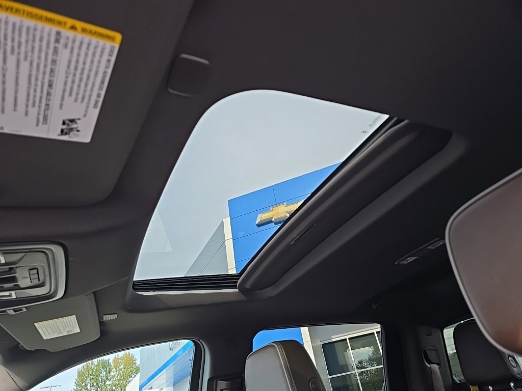 Used 2025 GMC Sierra 3500 Denali w/ Denali Reserve Package image 22