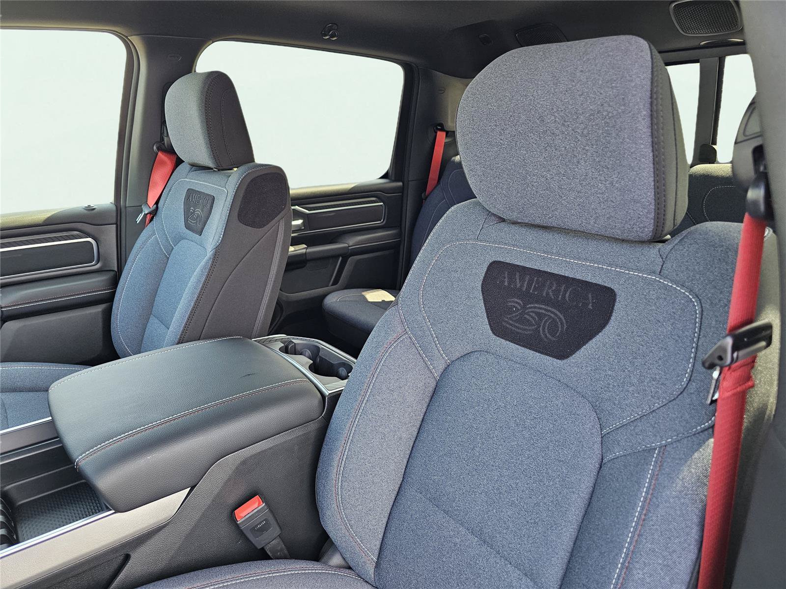 New 2026 RAM 1500 Big Horn AWD/4WD image 19