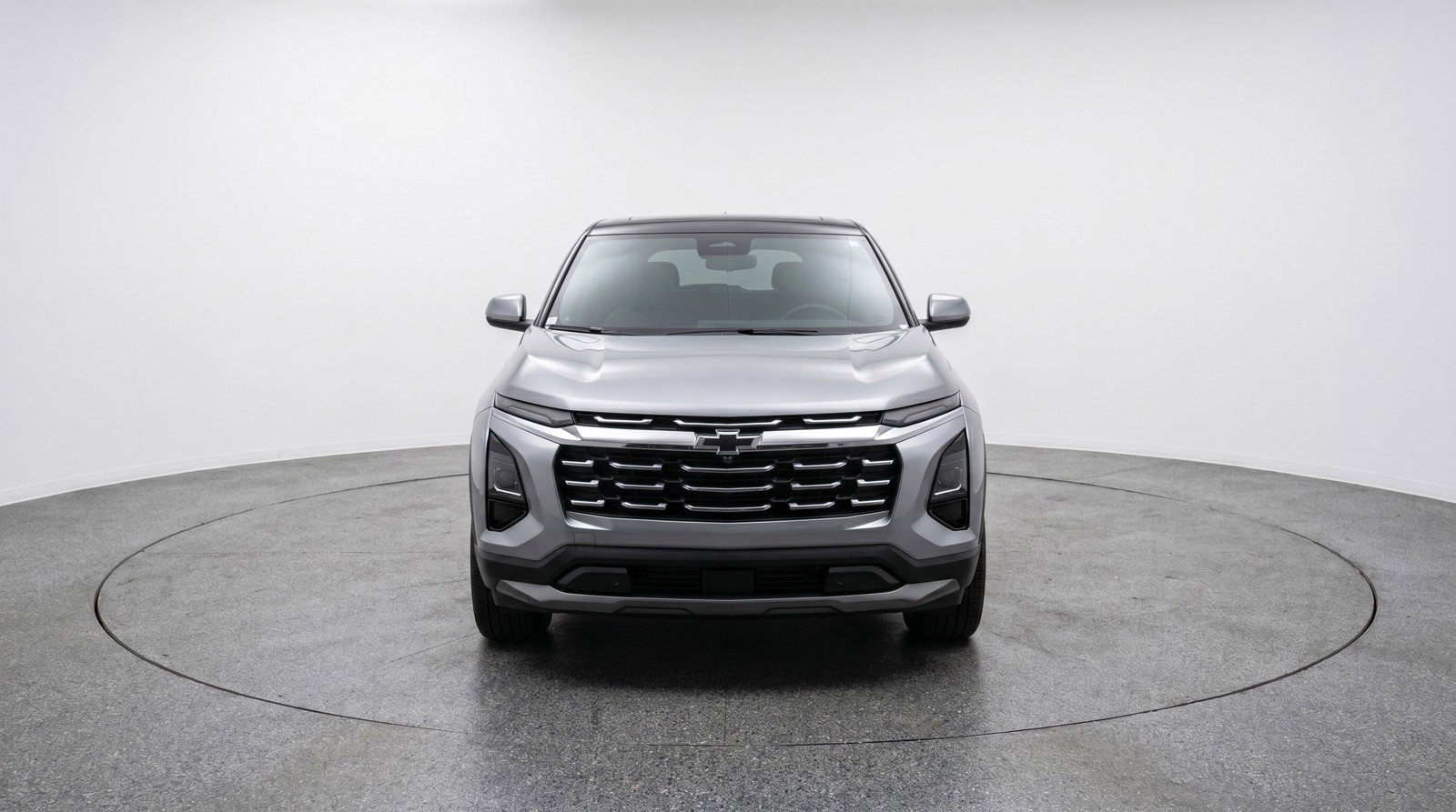 Used 2025 Chevrolet Equinox LT FWD image 2