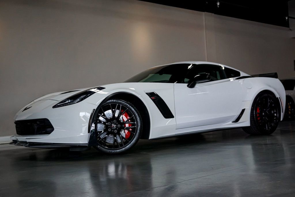 Used 2017 Chevrolet Corvette Z06 w/ Z07 Performance Package image 93