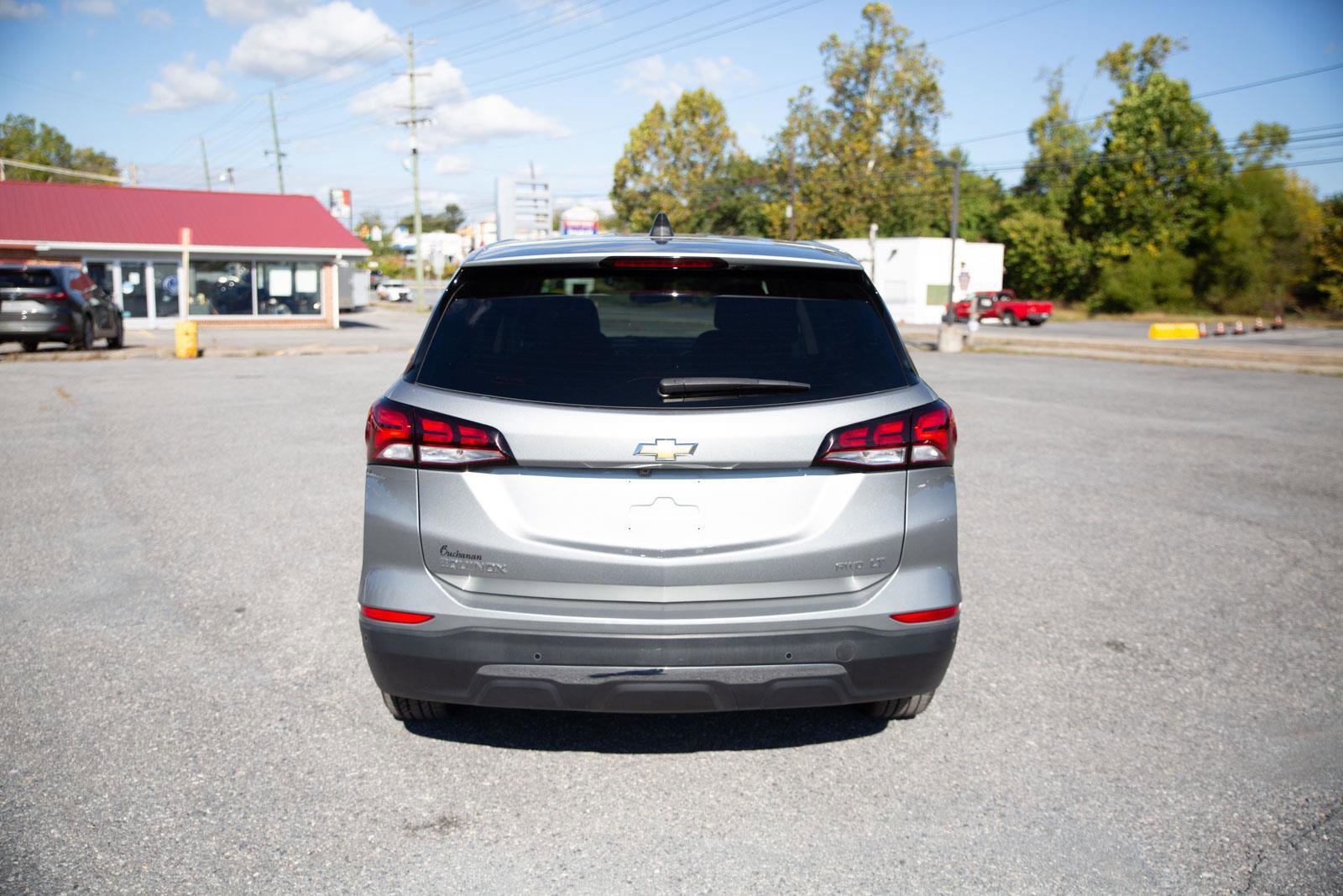 Used 2024 Chevrolet Equinox LT image 4