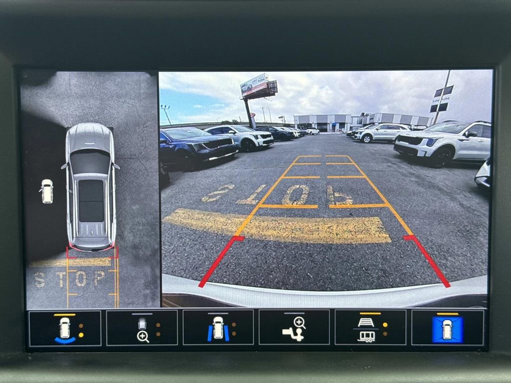 Used 2024 GMC Terrain AT4 w/ Infotainment Package II image 44