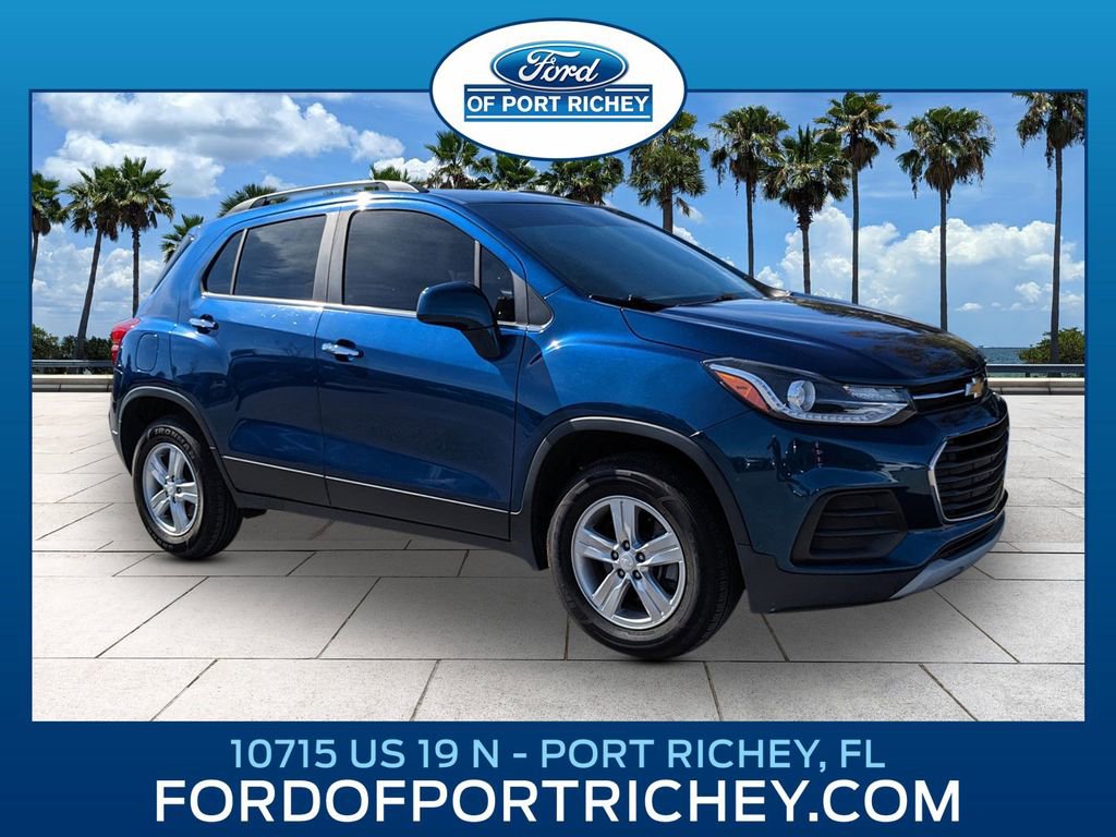 Used 2020 Chevrolet Trax LT w/ Driver Confidence Package image 1