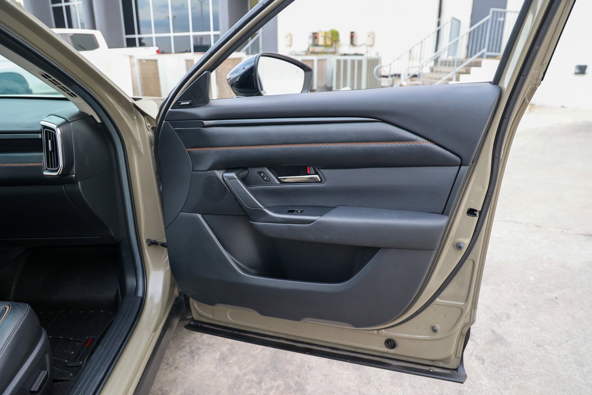 Used 2023 MAZDA CX-50 2.5 Turbo w/ Cargo Package image 43