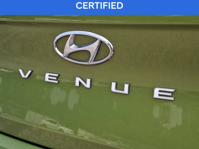 Used 2023 Hyundai Venue SEL w/ Cargo Package FWD image 10