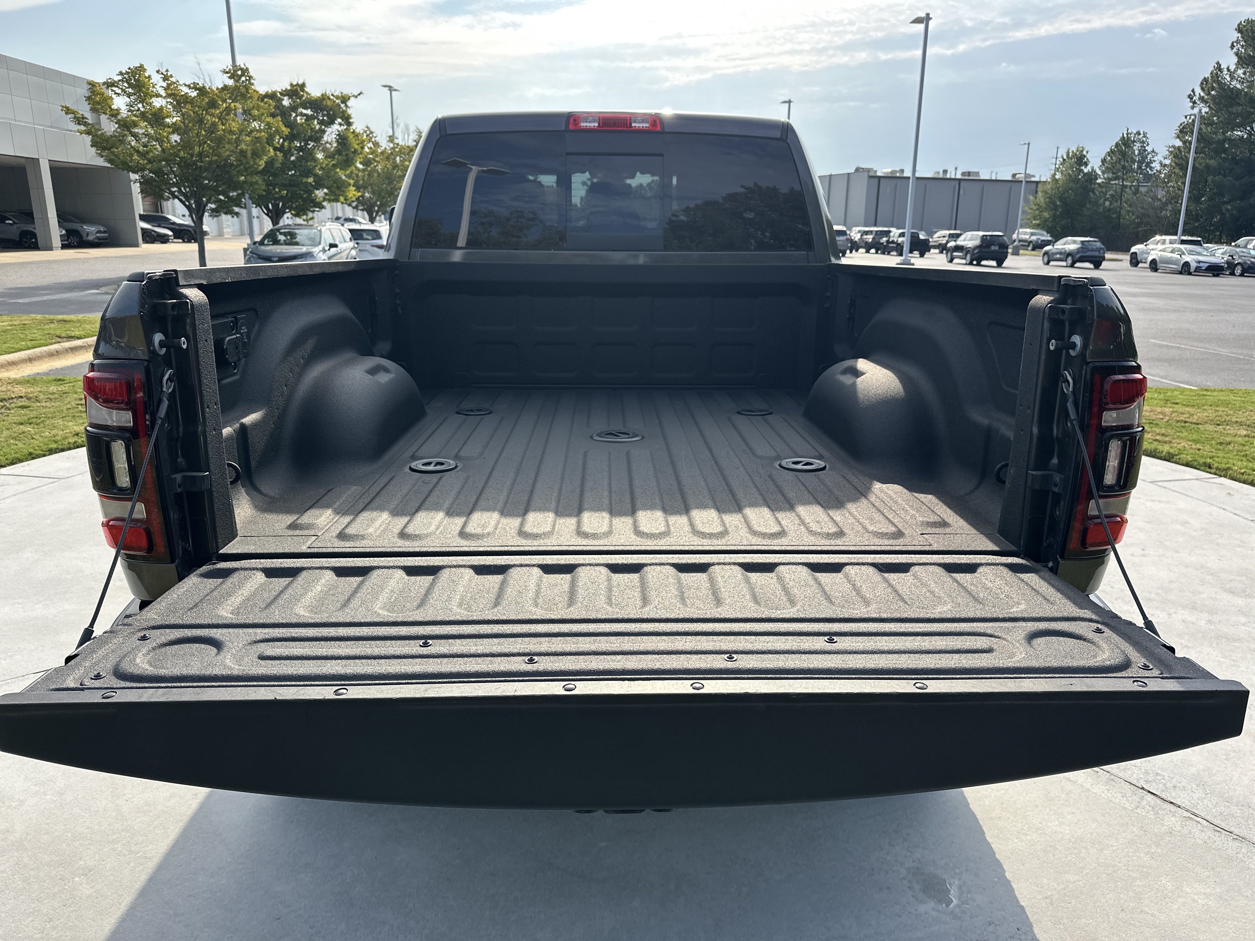 Used 2023 RAM 2500 Rebel w/ Level 1 Equipment Group AWD/4WD image 32