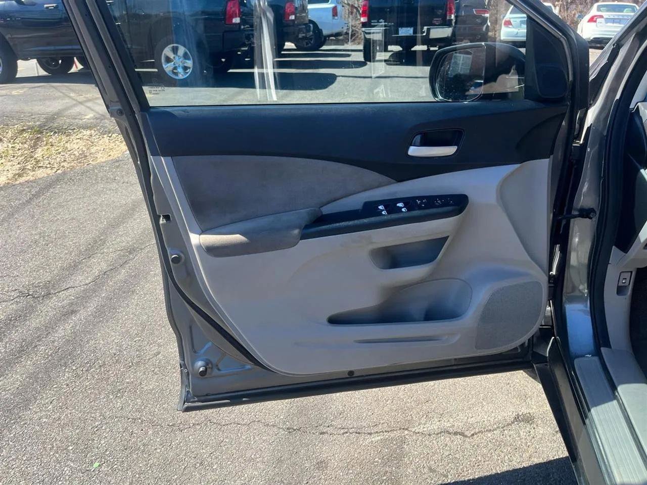 Used 2014 Honda CR-V EX image 11