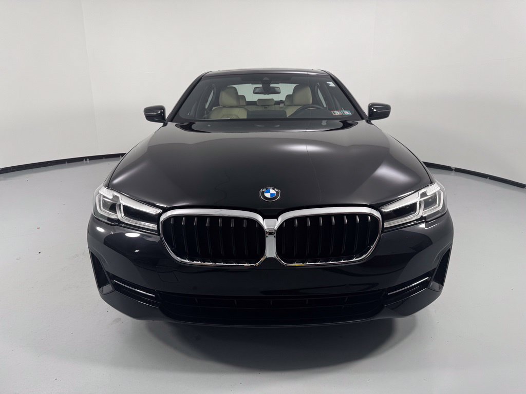 Used 2022 BMW 540i xDrive w/ Convenience Package AWD/4WD image 2