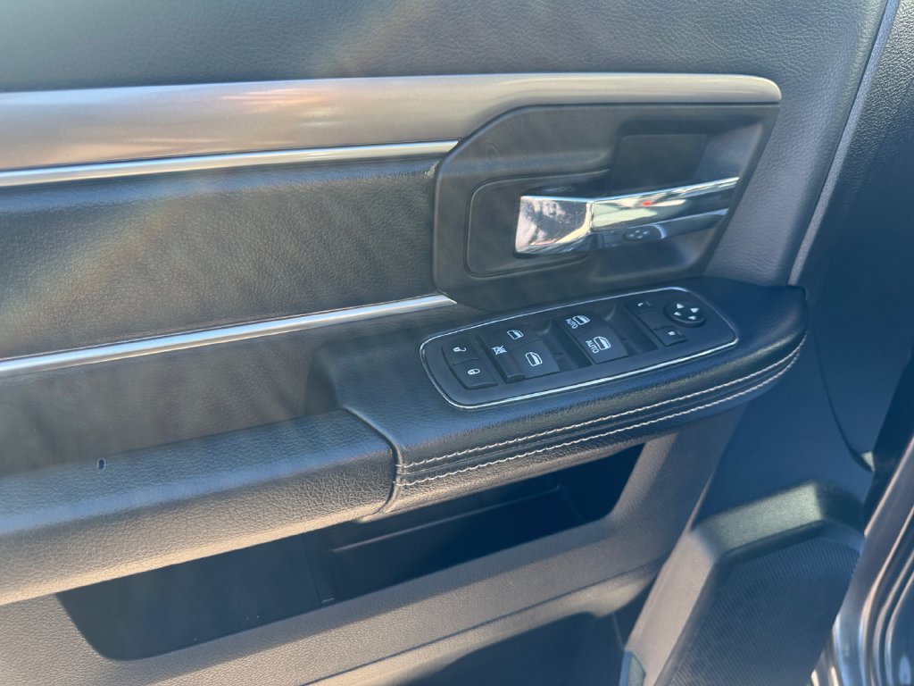 Used 2023 RAM 1500 Warlock AWD/4WD image 20