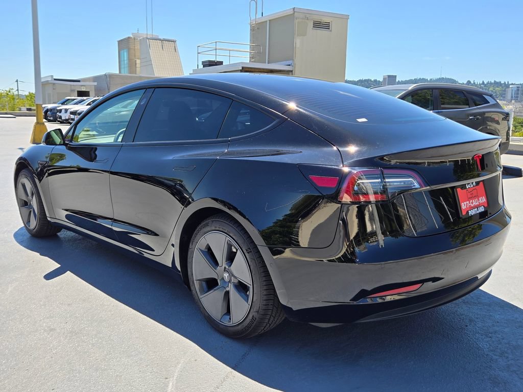 Used 2021 Tesla Model 3 Standard Range Plus RWD image 5