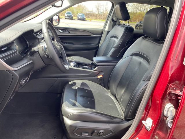 Used 2023 Jeep Grand Cherokee Limited AWD/4WD image 14