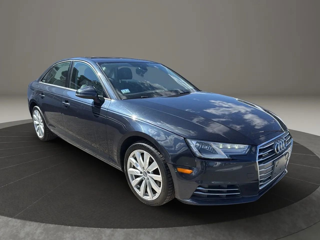 Used 2017 Audi A4 2.0T Premium AWD/4WD image 4