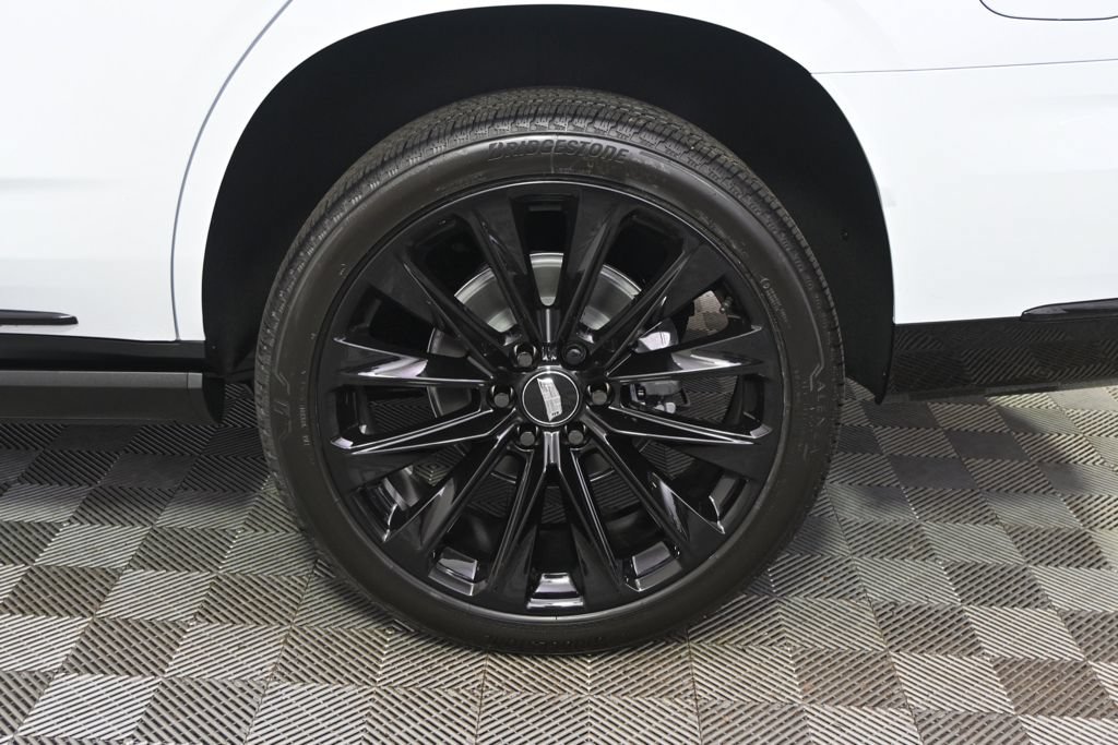 New 2026 Cadillac Escalade Platinum Sport w/ LPO, ONYX Package AWD/4WD image 21