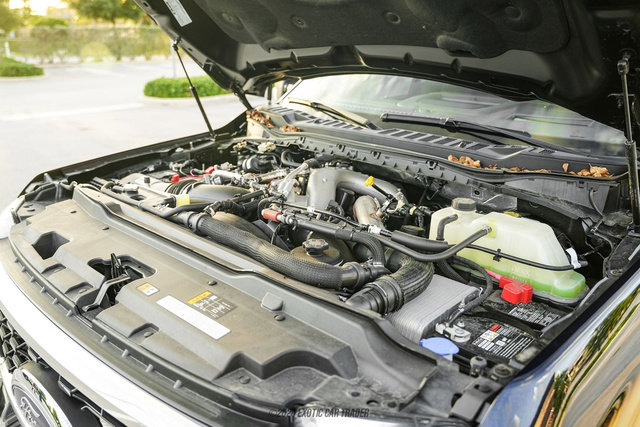 Used 2024 Ford F450 King Ranch w/ FX4 Off-Road Package AWD/4WD image 17