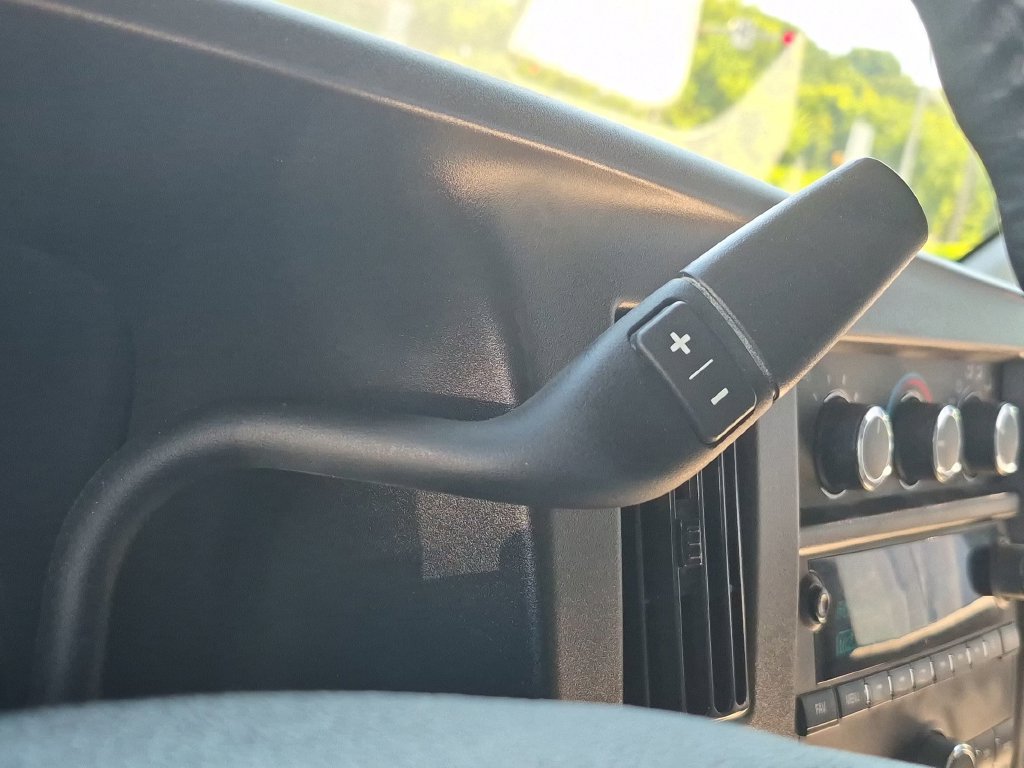 Used 2021 Chevrolet Express 2500 w/ Driver Convenience Package RWD image 27
