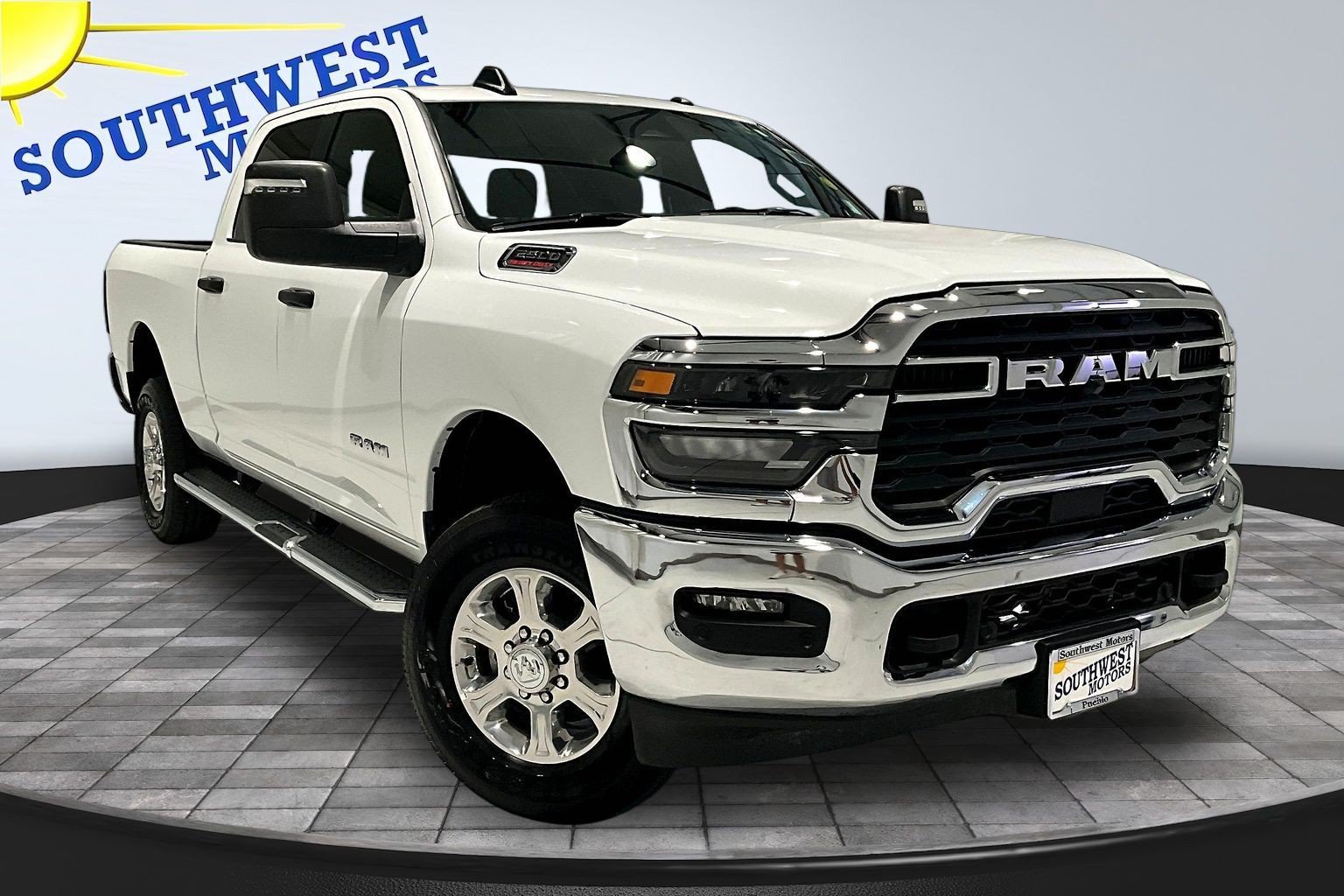 Used 2026 RAM 2500 Big Horn AWD/4WD image 3