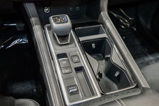 Used 2022 Nissan Pathfinder SV w/ SV Premium Package FWD image 21