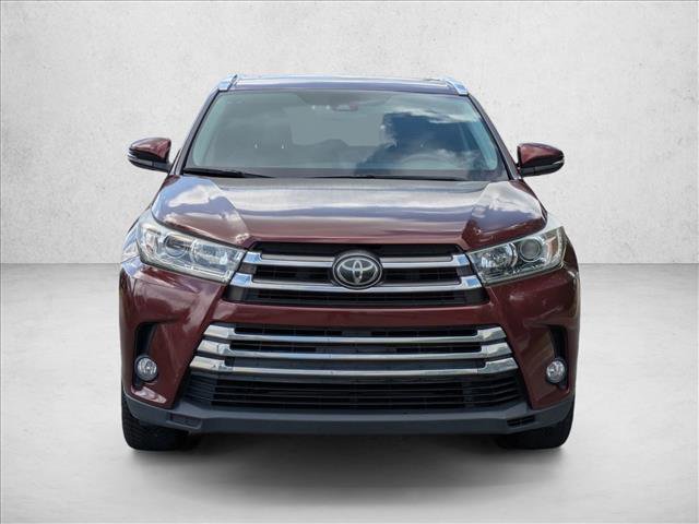Used 2017 Toyota Highlander Limited video 2