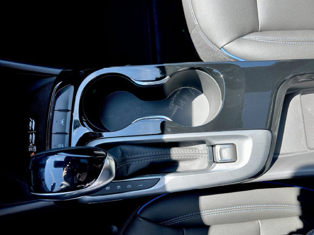 New 2026 Buick Envista Sport Touring w/ Convenience I Package FWD image 14