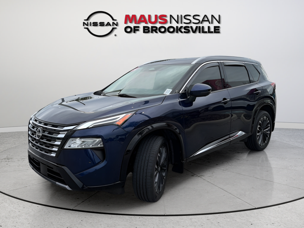Used 2024 Nissan Rogue Platinum w/ Platinum Premium Package FWD image 4