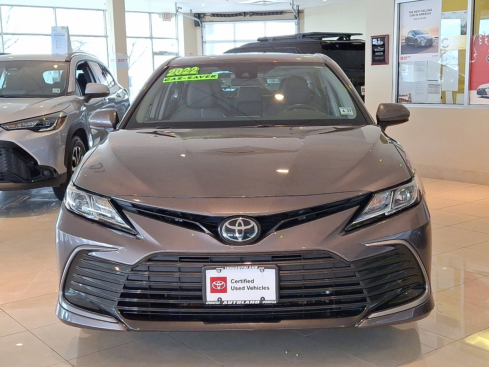 Used 2022 Toyota Camry LE AWD/4WD image 2