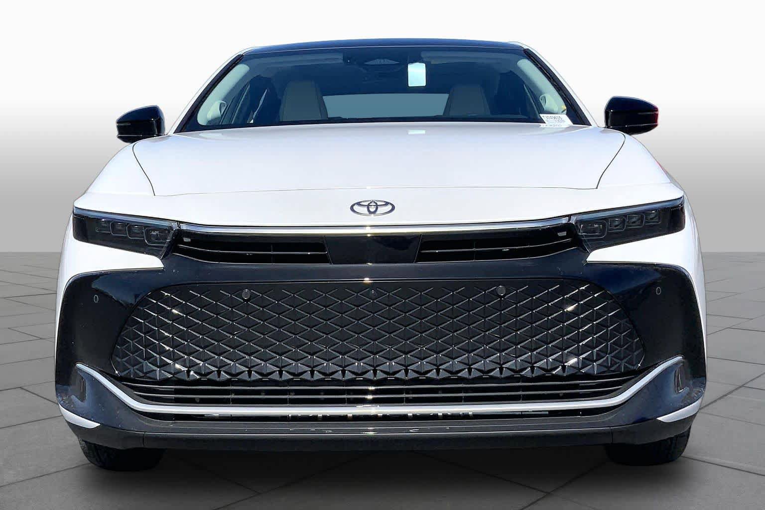 New 2026 Toyota Crown AWD/4WD image 3