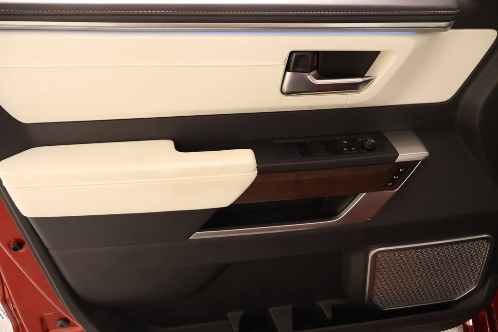 Used 2024 Toyota Sequoia Capstone image 19