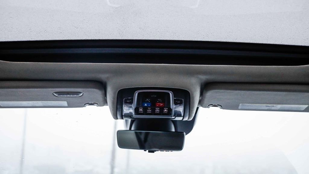 Used 2023 RAM 1500 Limited image 17