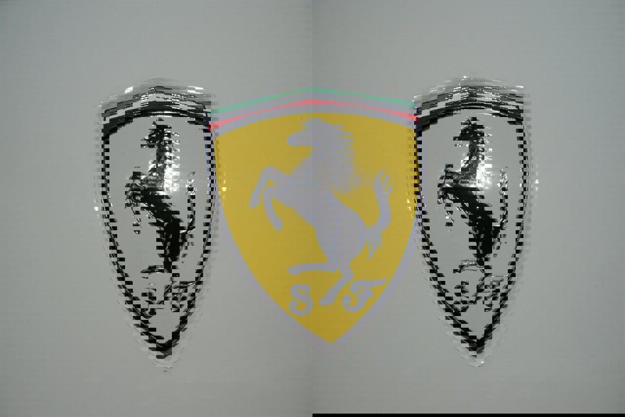 Used 2014 Ferrari California RWD image 35