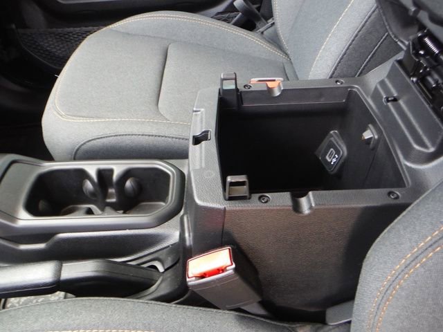 Used 2025 Jeep Gladiator Sport AWD/4WD image 39