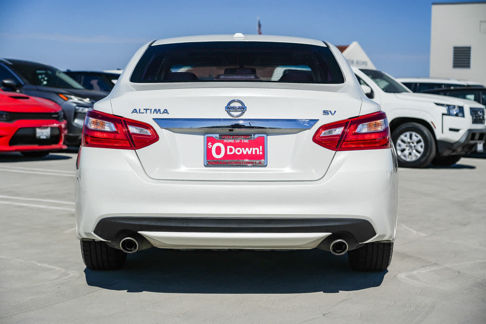 Used 2016 Nissan Altima 2.5 SV w/ Convenience Package FWD image 7