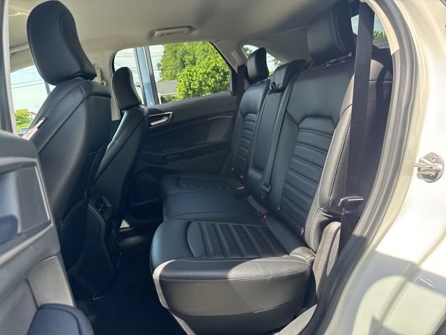 Used 2023 Ford Edge SEL w/ Convenience Package AWD/4WD image 11