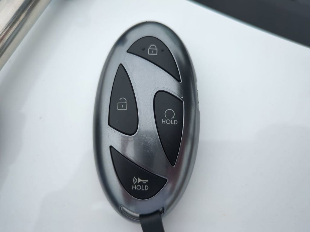 New 2026 Hyundai Elantra Limited image 36