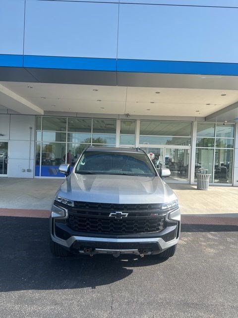 Used 2023 Chevrolet Suburban Z71 w/ Z71 Off-Road Package AWD/4WD image 14