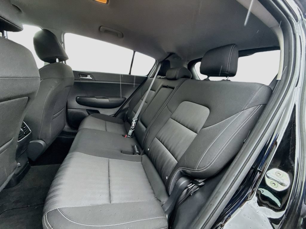 Used 2020 Kia Sportage LX FWD image 27
