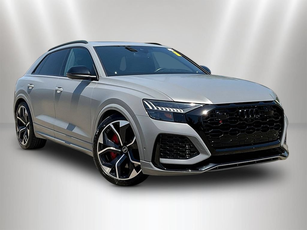 Used 2023 Audi RS Q8 AWD/4WD image 3