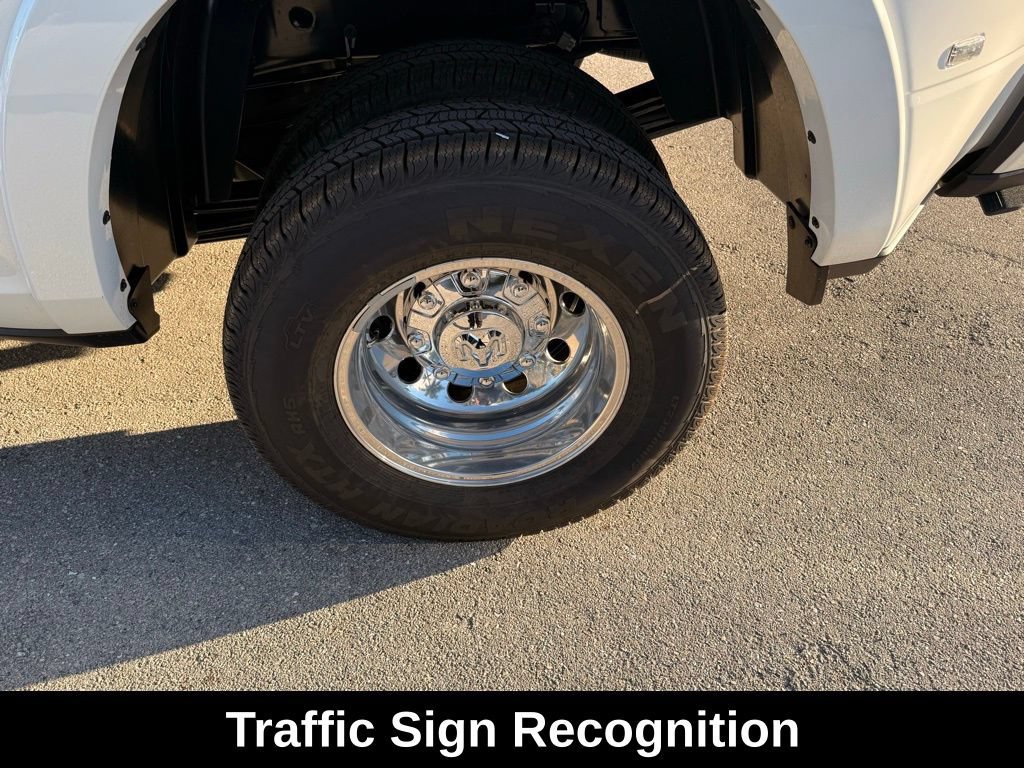 New 2026 RAM 3500 Longhorn AWD/4WD image 38