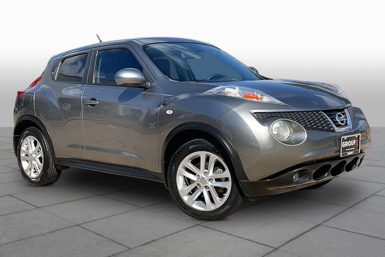 Used 2012 Nissan Juke SL FWD image 2