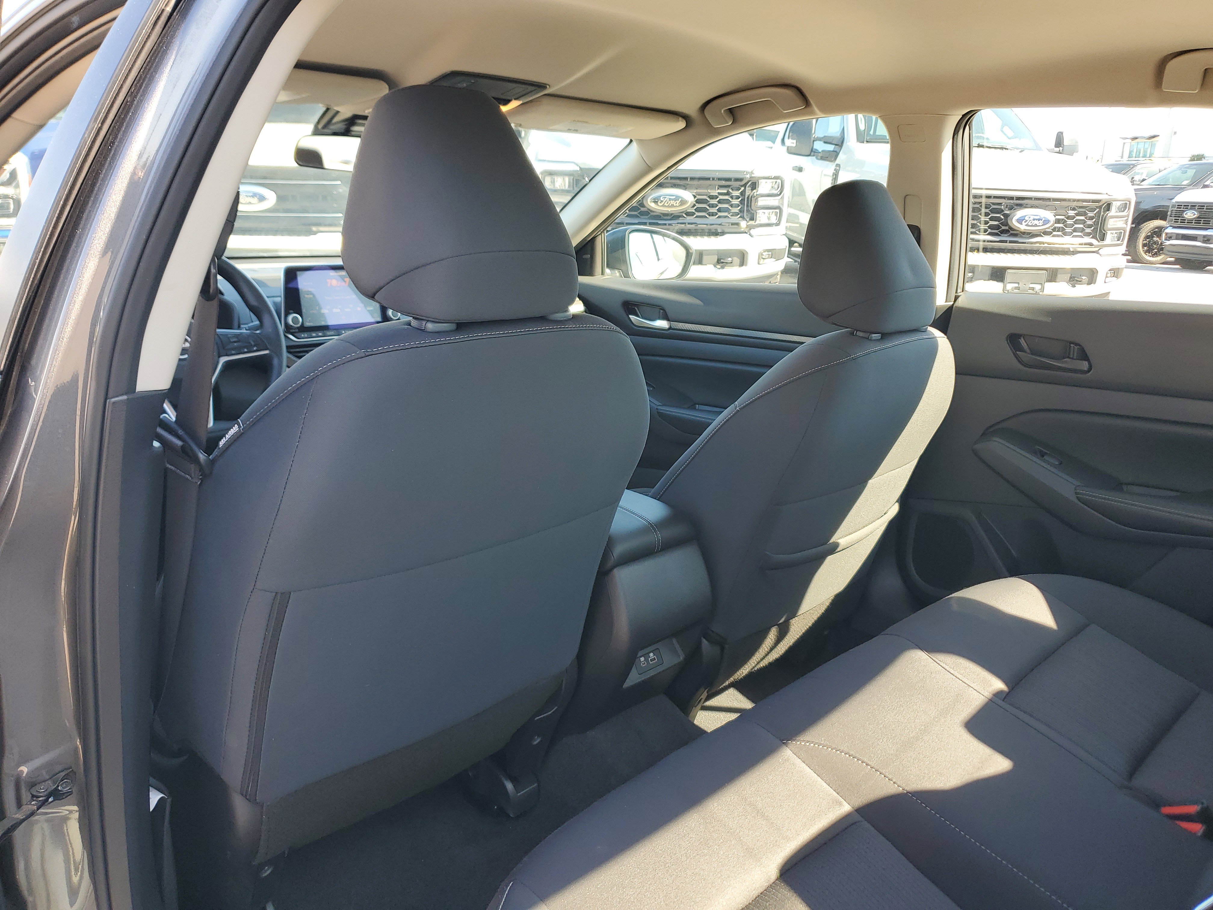 Certified 2025 Nissan Altima 2.5 SV image 13