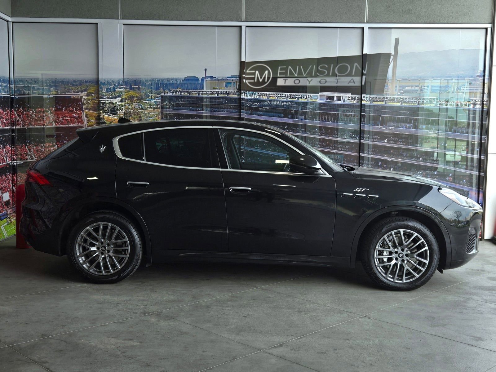 Used 2024 Maserati Grecale GT AWD/4WD image 4