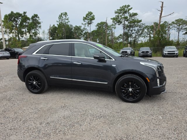 Used 2023 Cadillac XT5 Premium Luxury FWD image 2