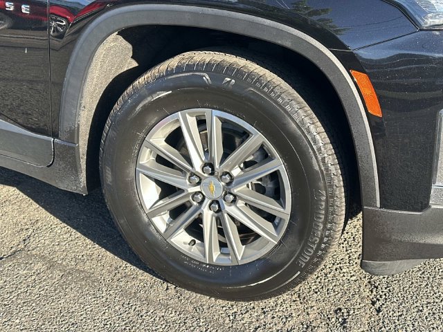 Used 2023 Chevrolet Traverse LT AWD/4WD image 7