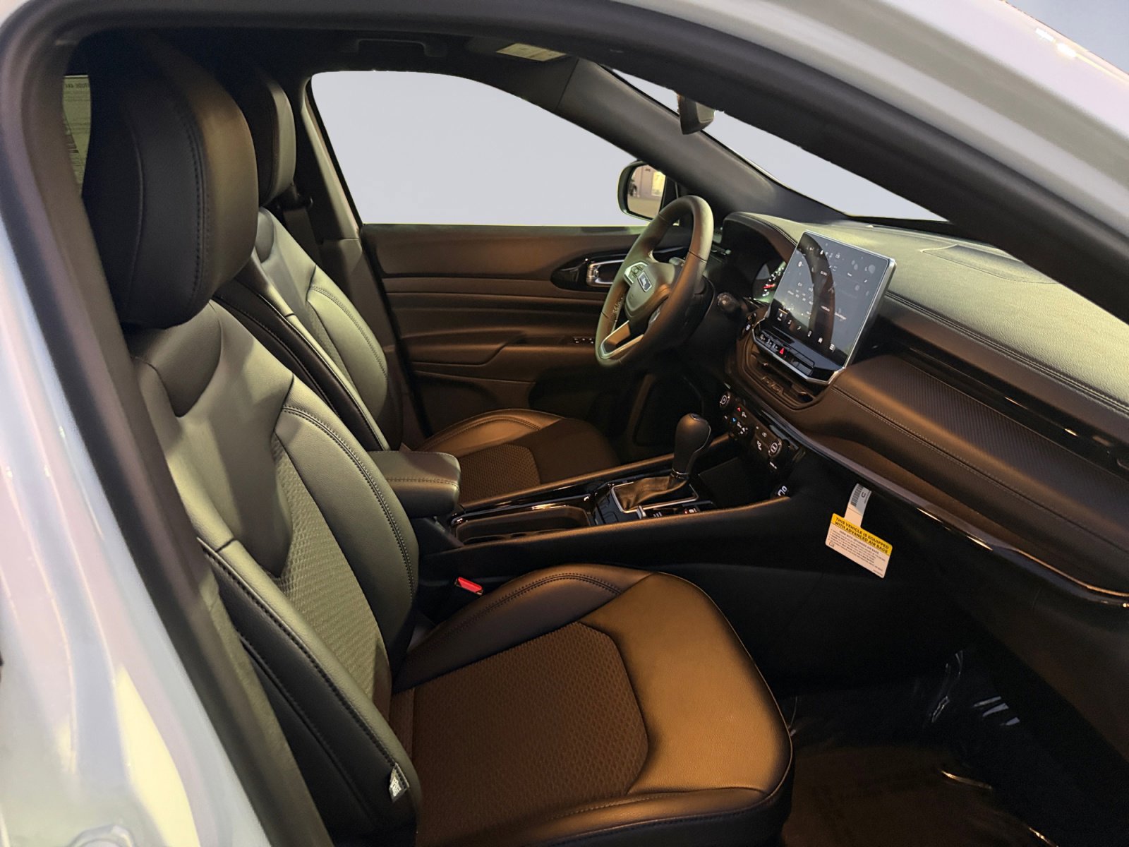 New 2026 Jeep Compass Latitude image 15