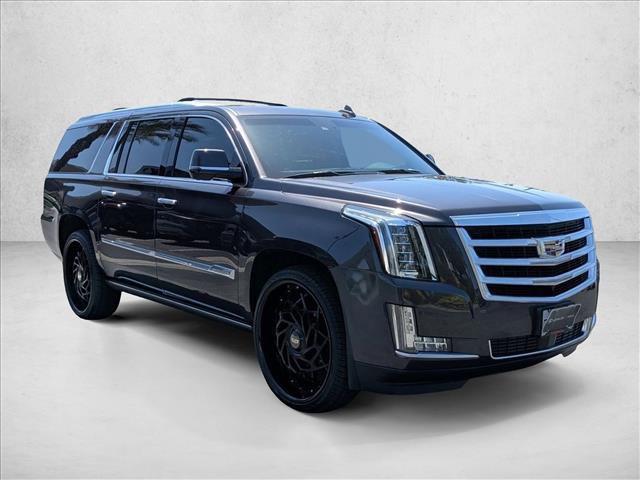 Used 2016 Cadillac Escalade ESV Premium image 3