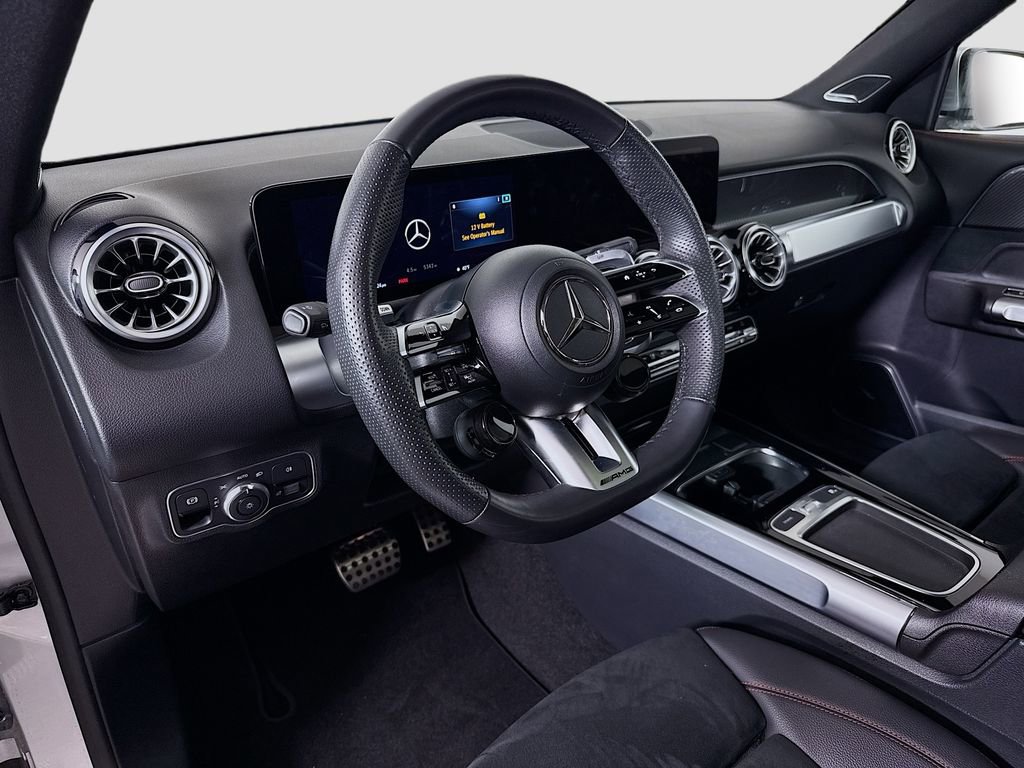 Used 2024 Mercedes-Benz GLB 35 AMG 4MATIC w/ Exclusive Package image 9